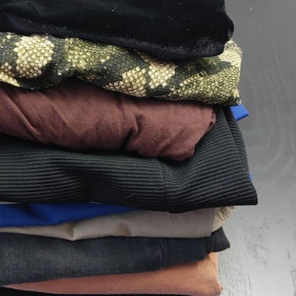 Red Gold Ball Gown Prom Dress Size Small - Picture 14 of 14